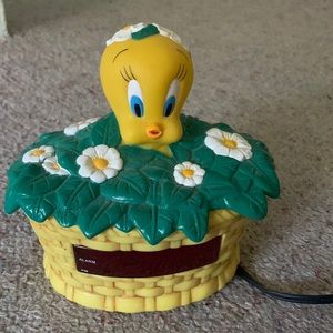 Tweety bird alarm clock